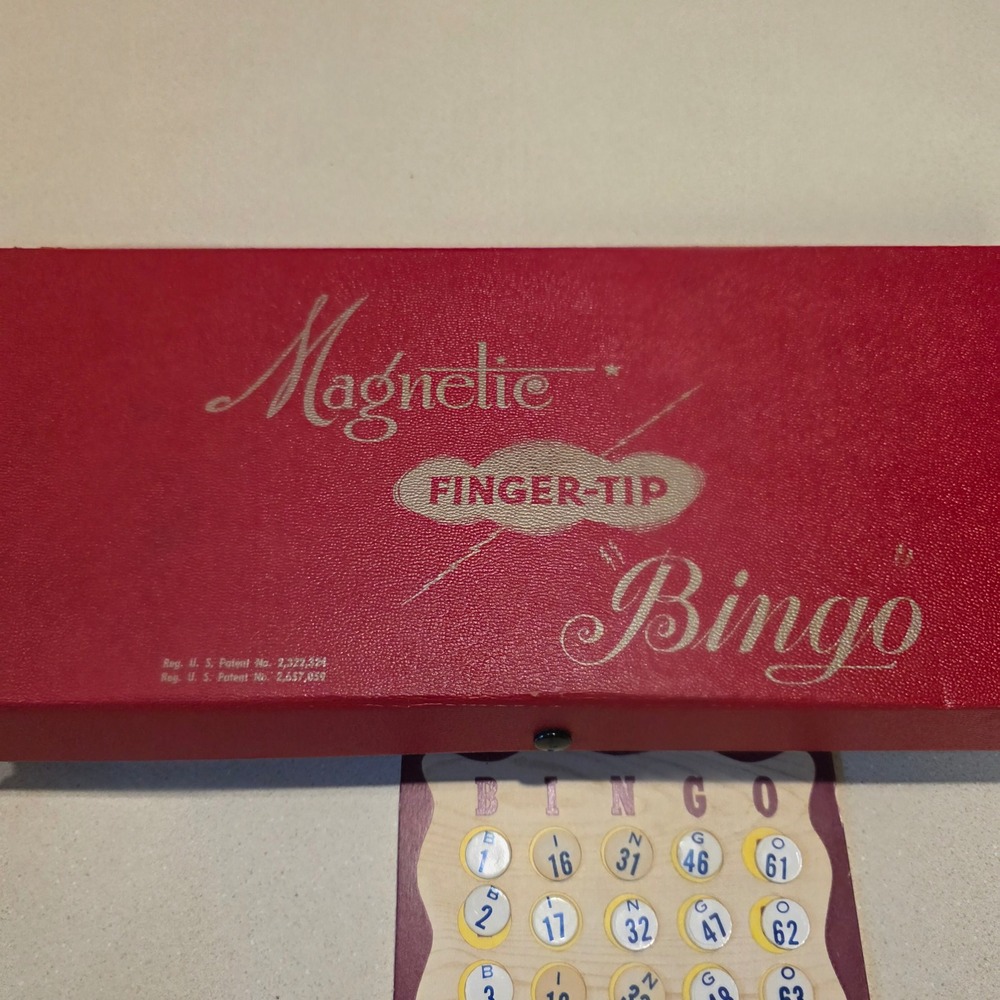 Complete Regal Games Magnetic Finger-Tip Bingo Set Red Wood Barrel Shaker USA